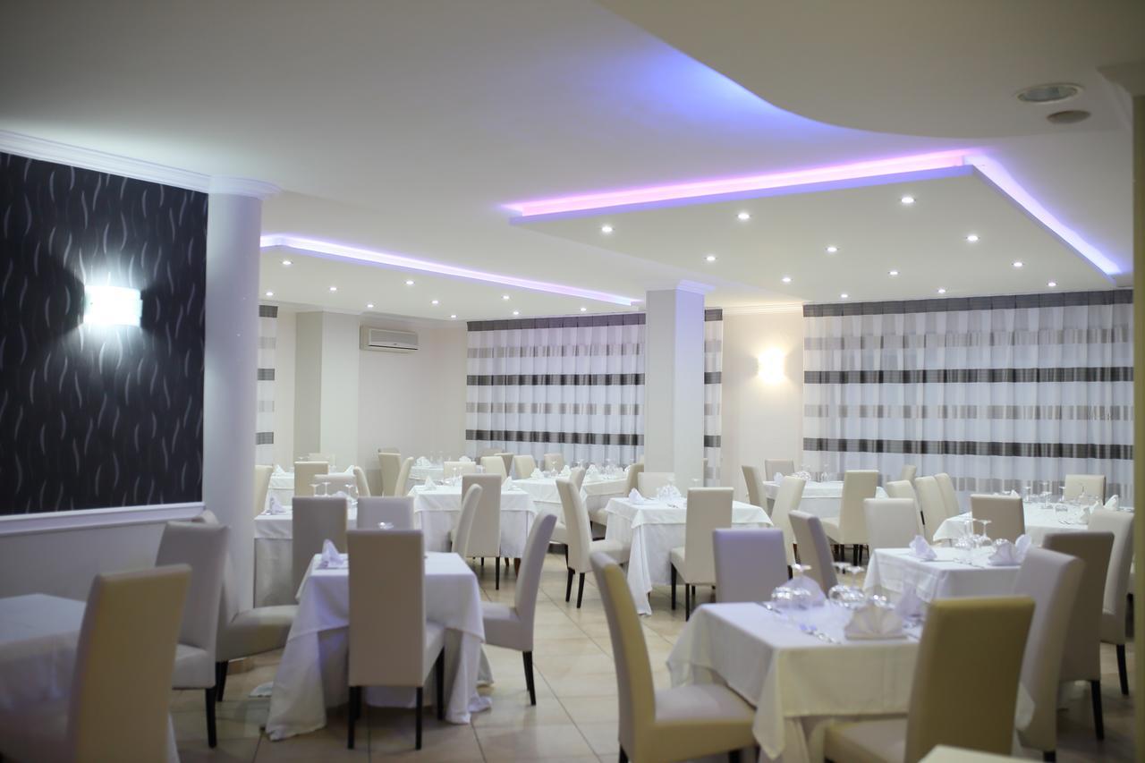 Hotel Dolce Stella Torre Melissa Екстериор снимка
